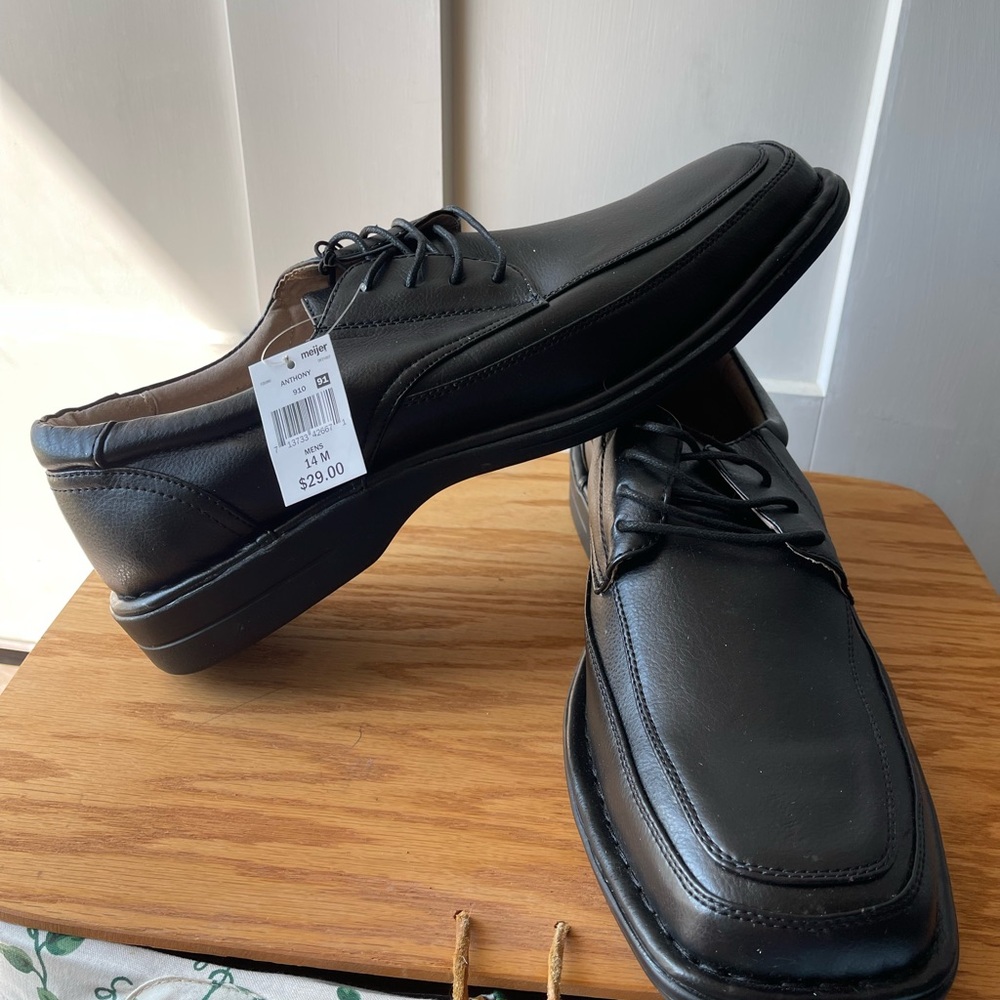Falls Creek Black Men's Oxfords